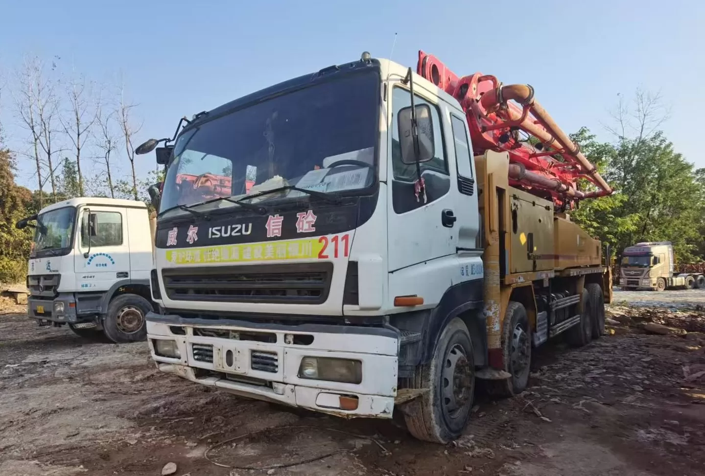 2010 putzmeister original buena calidad 46m camión bomba de concreto montado en chasis isuzu