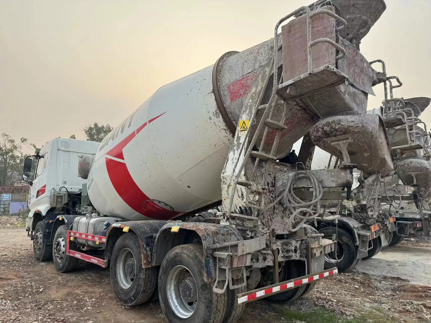 camión mezclador de cemento usado sany grande de 12 cbm 2020 camión mezclador de concreto