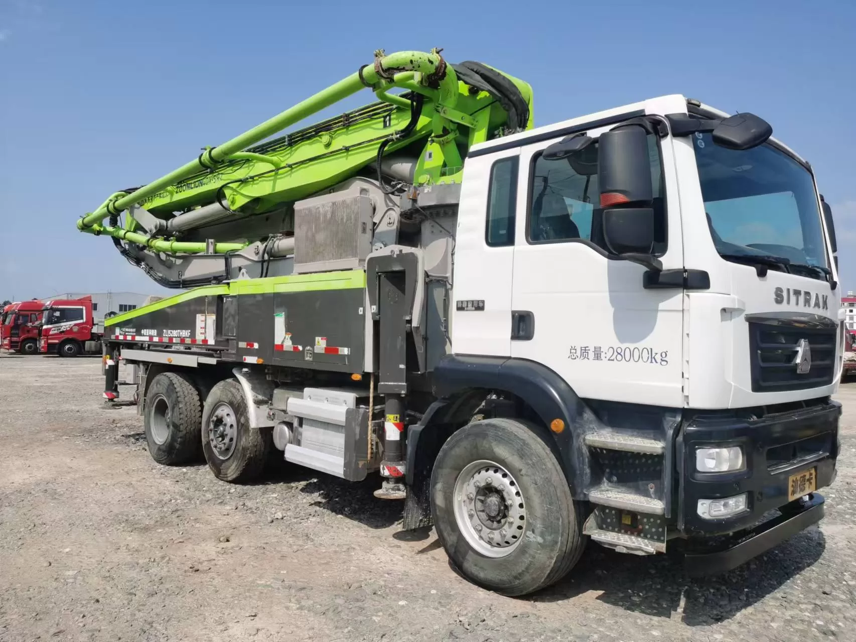 2022 zoomlion boom pump carro bomba de concreto montado en camión de 40 m sobre chasis sitrak